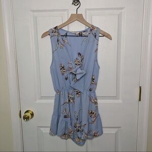 ✧･ﾟblue floral romper